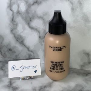 N1 FACE & BODY (Original) FOUNDATION MAC Cosmetics